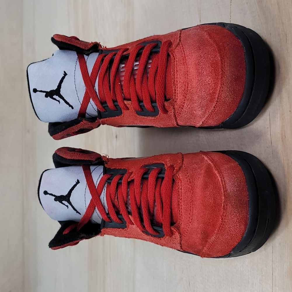 Nike Air Jordan 5 Retro Raging Bull Red Toro Bravo 2021 Suede Shoes 440889-600 - Picture 3 of 9